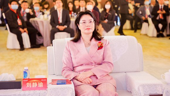 中創新航董事長劉靜瑜：公司目標是進入全球前三｜鋰電大咖說③