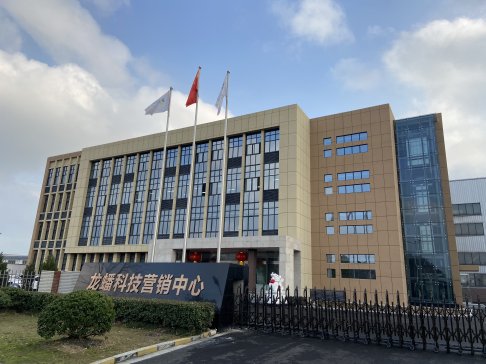 市場(chǎng)價(jià)格上行！國(guó)內(nèi)頭部磷酸鐵鋰正極材料供應(yīng)商龍?bào)纯萍?月出貨量大增