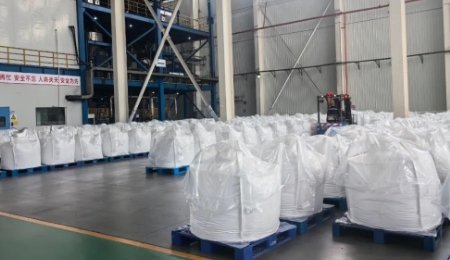 龍?bào)纯萍迹撼Ｖ蒌囋次宕罅姿徼F鋰生產(chǎn)基地全面滿產(chǎn)！